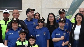 Erol özel misafirlerini ağırladı