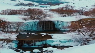 Erzincanda derelerin buzu çözülüyor, don ve çığ uyarısı yapıldı