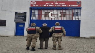 Erzurumda jandarma ekipleri bir ayda 106 aranan şahsı yakaladı