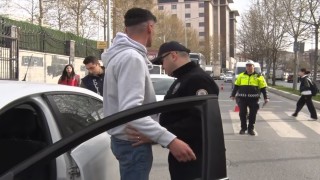 Esenyurtta okul önü ve çevresinde polis denetimi