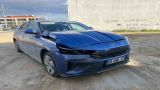 Eskişehirde trafik kazasında 2 çocuk yaralandı