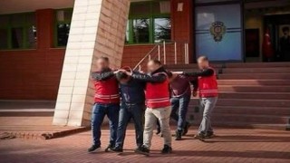 Ev ilanı üzerinden dolandırıcılık yapan 2 şüpheli tutuklandı