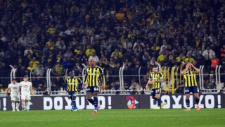 Fenerbahçe, derbiye puan kaybıyla gidiyor
