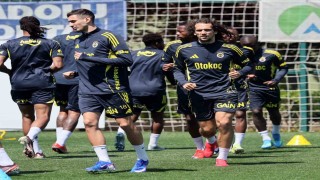 Fenerbahçe, Galatasaray derbisinin hazırlıklarını sürdürdü