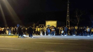 Fenerbahçeli taraftarlar Samandırada galibiyeti kutladı