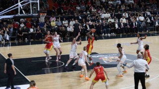 FIBA Kadınlar Avrupa Kupasında şampiyon Çimsa ÇBK Mersin