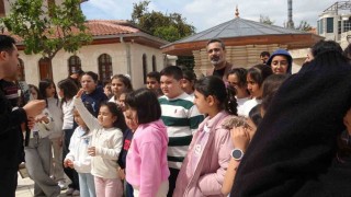 Gazele Gazel Korosunun çocuk sanatçıları Antakyanın tarihi noktalarını gezdi