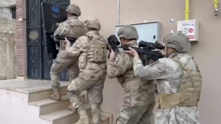 Gaziantepte şafak vakti DEAŞ operasyonu: 4 şahıs yakalandı