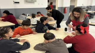 Gençlik ve Spor İl Müdürlüğünden otizmli çocuklara anlamlı ziyaret