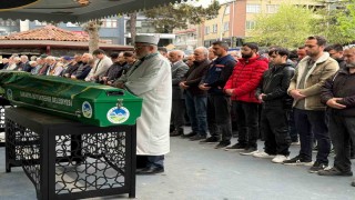 Göğsünden bıçaklanarak hayatını kaybetmişti, son yolculuğuna uğurlandı