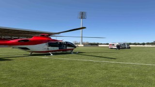 Gökyüzünden umut: Solunum sıkıntısı yaşayan bebek helikopterle taşındı