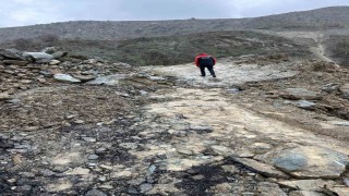 Hakkari-Van kara yolunda heyelan riski devam ediyor