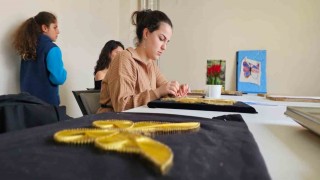 Hasköyde gençler filografi sanatıyla hem hobi ediniyor hem meslek öğreniyor