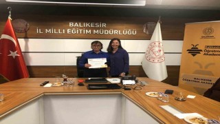 Hürrem Sultan Öğretmenler Akademisinde konuşuldu