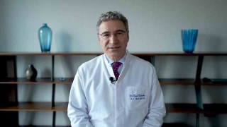 İbrahim Tatlısesin tedavisi sürecine ilişkin açıklama: Klinik sürecin olumlu seyretmesi halinde safra kesesi ameliyatı planlanıyor
