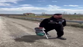 Iğdırdan İstanbula yürüdü: Survivor hayali kapıdaki görevlilere takıldı