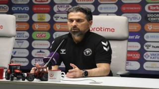İlhan Palut: Momentumu yakalamışken bırakmayalım