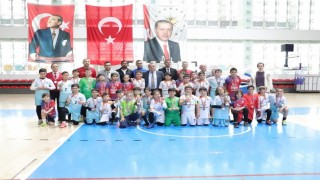 İlkokullar futsal finalinde karşılaştı