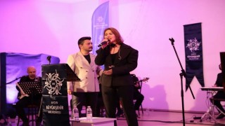İncirliovada Anadoludan Türküler konseri düzenlendi