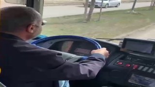 İnsanlık ölmemiş dedirtti: Erzurumlu şoförden öğrenciye büyük jest