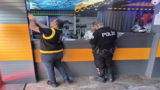 İskenderunda internet kafe ve oyun alanlarına denetim