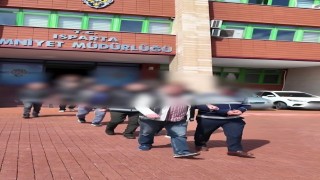 Ispartada  22 yıl hapis cezası bulunan firari yakalandı