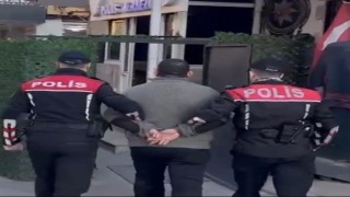 İzmirde 131 aranan şüpheli yakalandı