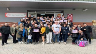 İzmirde öğrenciler Uluslararası Uzay İstasyonu ile telsiz bağlantısı kurdu