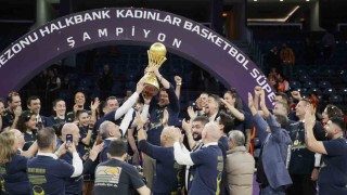 Kadınlar basketbolda şampiyon Fenerbahçe