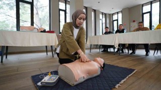 Kahramanmaraşta belediye personellerine ilk yardım eğitimi