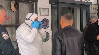 Kaldığı pansiyon odasında ölü olarak bulundu