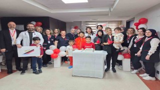 Karadeniz Ereğlide 23 Nisan coşkusu