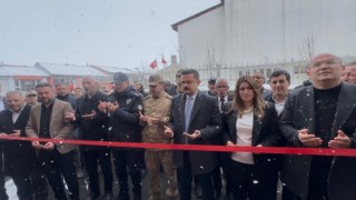 Karayazıda esnaf derneği açıldı