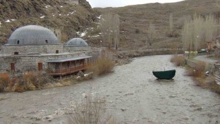 Kars Çayının debisi yükseldi
