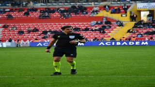 Kasımpaşa - Kayserispor maçını Mehmet Türkmen yönetecek