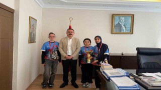 Kaymakam Ateş, Türkiye şampiyonası öncesi sporcuları ağırladı