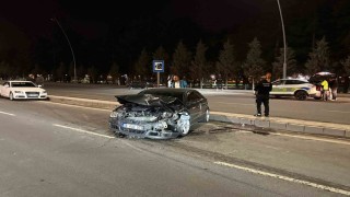 Kayseride iki otomobil çarpıştı: 1 yaralı
