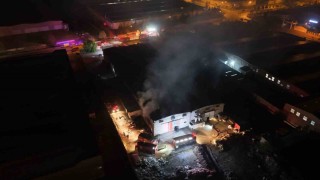 Kayseride sünger fabrikasında yangın
