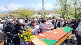 Kazada hayatını kaybetti, karnındaki çocuğu ile toprağa verildi