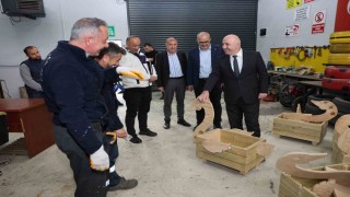 Kent mobilyaları Darıcada usta ellerden çıkıyor