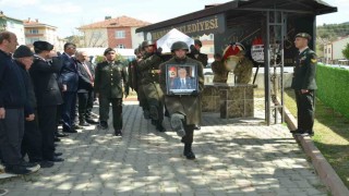 Kıbrıs gazisi, askeri törenle son yolculuğuna uğurlandı