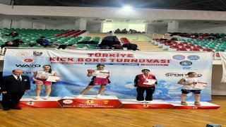 Kick Boks Türkiye Şampiyonasında Niğdeye gurur veren başarı
