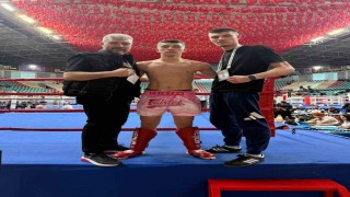 Kickboks Türkiye Şampiyonasında Afyonkarahisarlı sporculardan önemli başarı