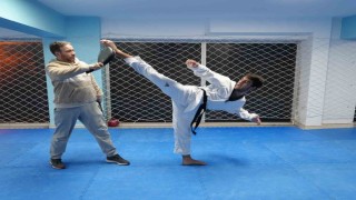 Kilo vermek için başladı, şimdi taekwondoda dünya şampiyonu olmayı istiyor