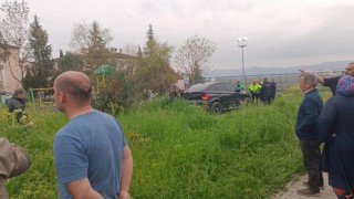 Kontrolden çıkan otomobil, kaldırımda yürüyen 17 yaşındaki genci hayattan kopardı
