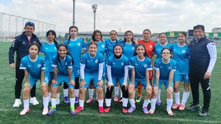 Körfez U15 Kız Futbol Takımı Darıcadan 4-0 galibiyetle döndü