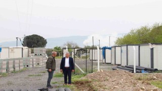 Köşkte sokak hayvanları için barınak çalışması sürüyor