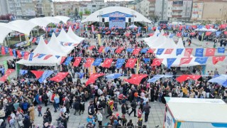 Küçükçekmecede 23 Nisan, gün boyu süren etkinliklerle kutlandı