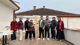 Kullanılmayan paletler tabelaya dönüştü