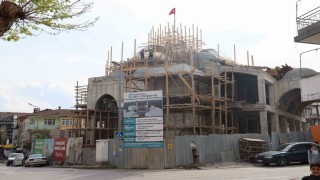 Kuruçeşme Merkez Cami şekilleniyor
